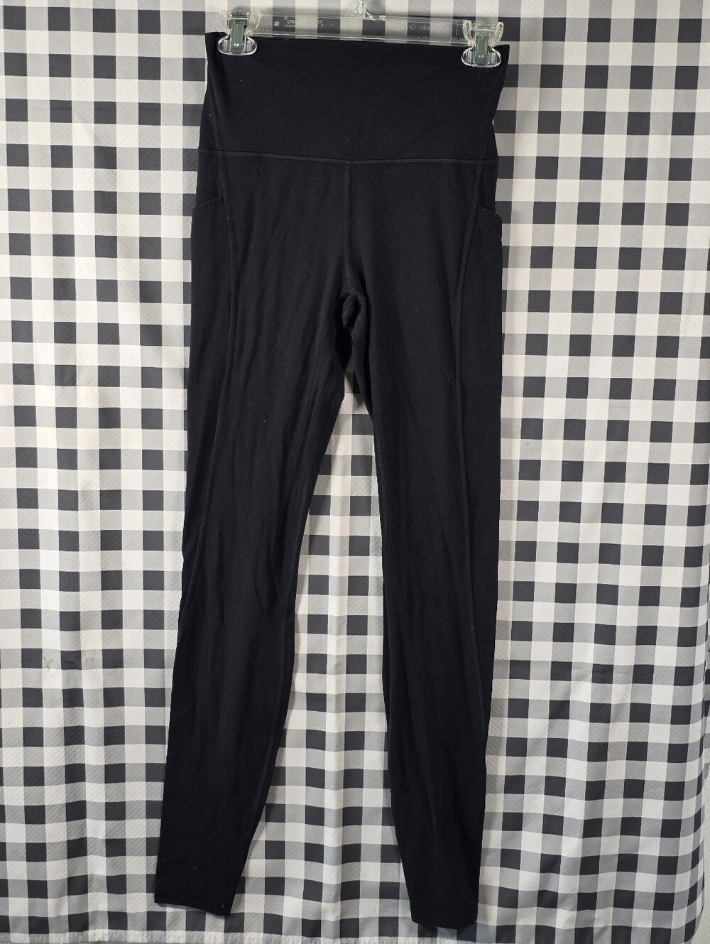 Lululemon Black High Rise Leggings Side Pockets Yoga Running Athletic Pants Sz 4
